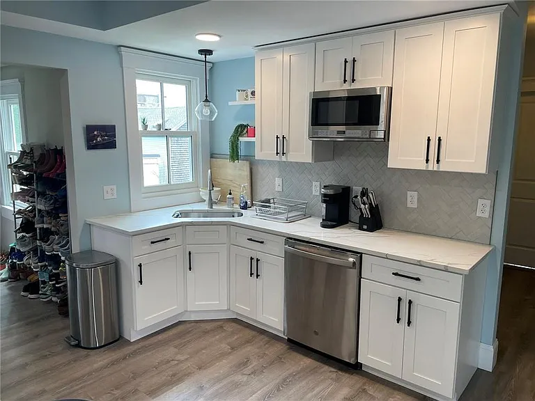 35 Elm St #B — Photo 3