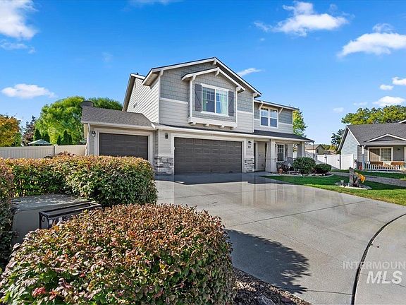 2nd image of 313 Bisque Dr