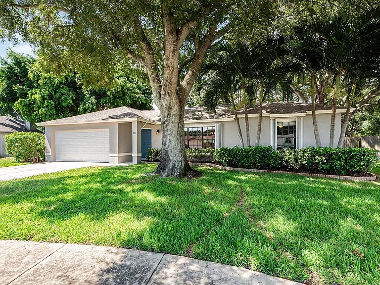 3361 Chapparal Ct — Photo 2