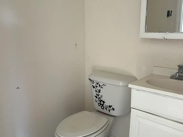 3706 Keltner Ave #A — Photo 12