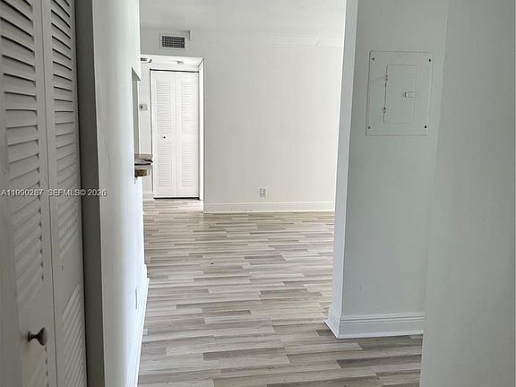 3rd image of 5760 Rock Island Rd APT 328