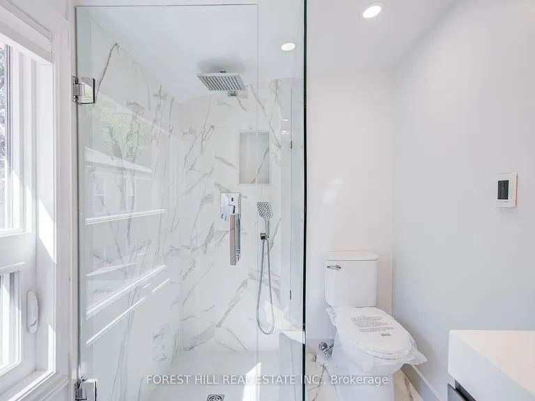 85 Vaughan Rd #5 — Photo 26
