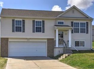 16119 Cherrywood St, Omaha, NE 68136