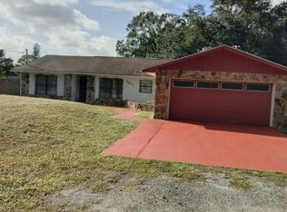 1811 N 45th St, Fort Pierce, FL 34947