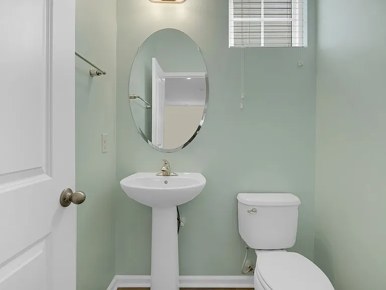 1419 Hermitage Ln — Photo 19