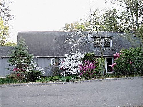 1st image of 120 Briarwood Ln