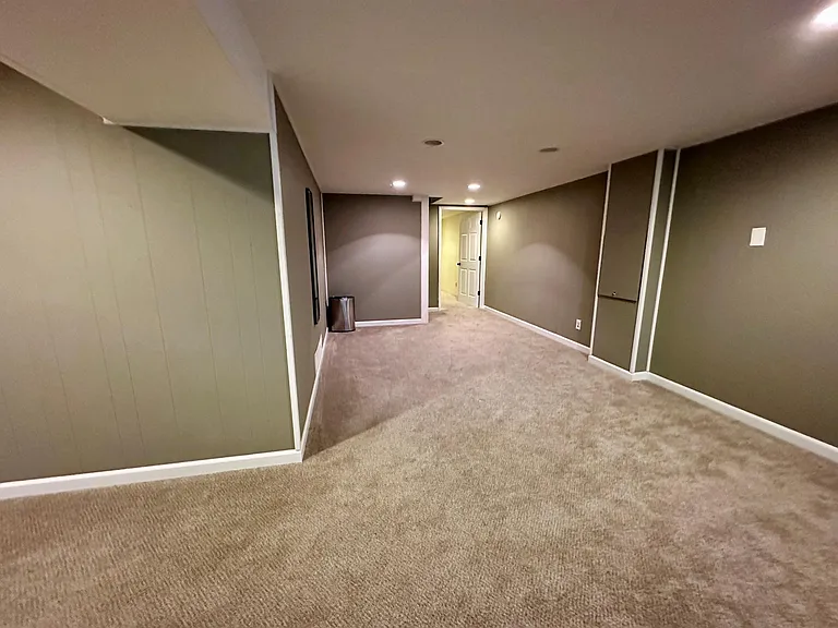 12937 Weatherfield Dr — Photo 31