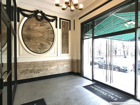 Rented by Sovereign Associates | media 17