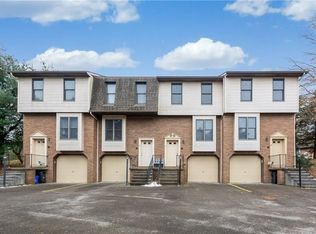 101 Ableview Dr APT 8, Butler, PA 16001