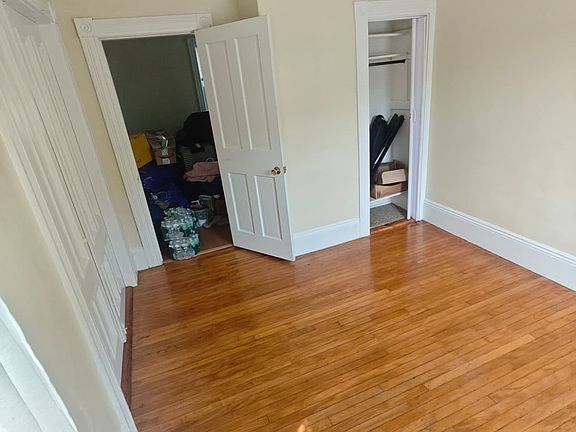 5th image of 72 Bower St #1