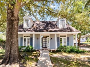 6524 Bienville Ct, Mobile, AL 36695