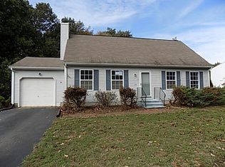 105 Quail Hollow Cir, Windsor, CT 06095