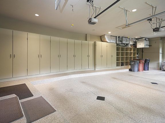 5th image of 4110 Mystic Oak Ct NE