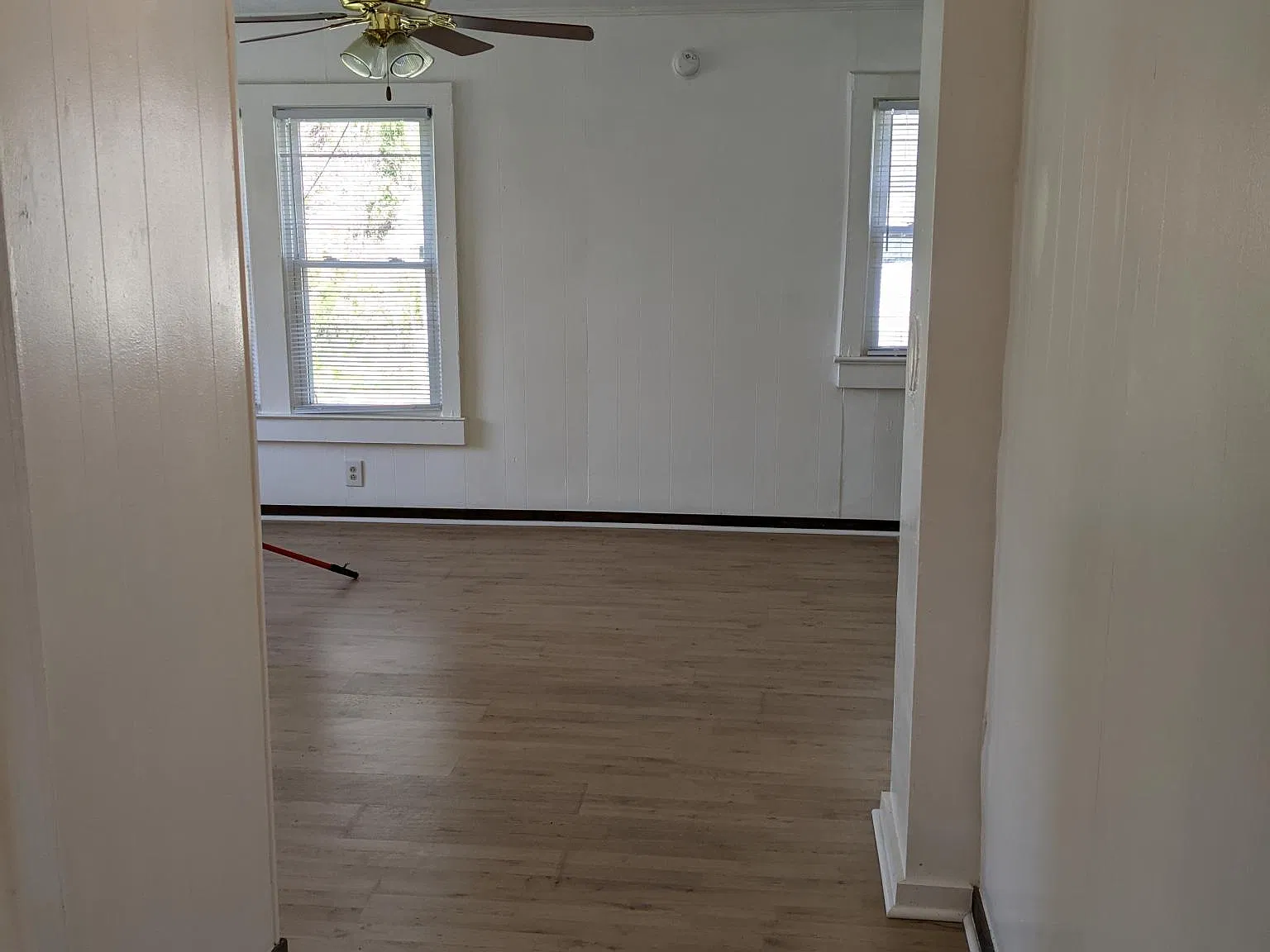 2 bed, 720 sqft, $1,000 — Photo 3