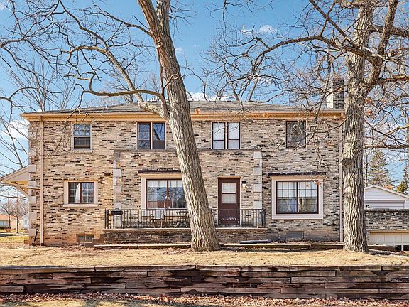 3rd image of 4703 W Jackson Park DRIVE