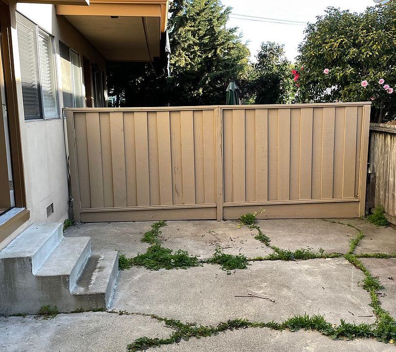 1st image of 140 Santa Maria Ave #2
