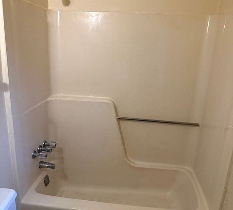 2nd image of 2060 Lenoa Ln