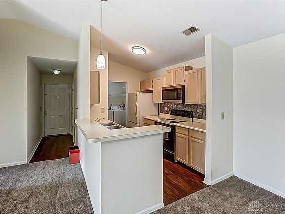 5th image of 6551 Brigham Sq