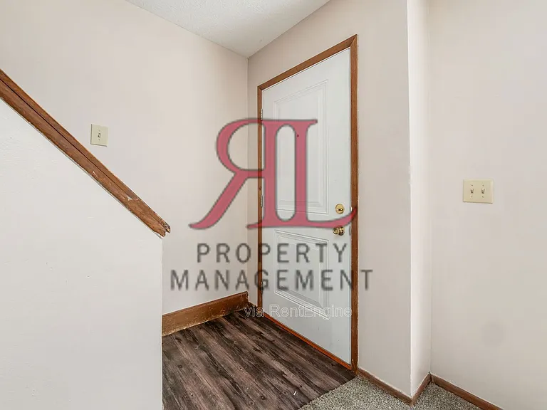 5524 Kenneylane Blvd — Photo 4