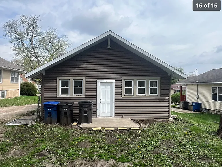 1916 Jefferson Ave — Photo 16