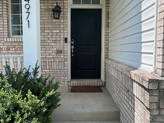 3rd image of 14971 Keavy Pl