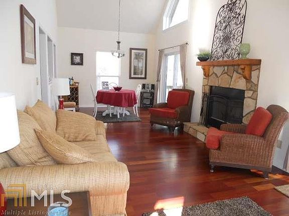 5th image of 592 River Lake Dr