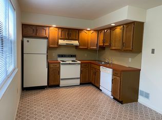 1410 Sculac Rd #11, Bethlehem, PA 18020