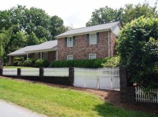 663 N Hall Rd, Dahlonega, GA 30533