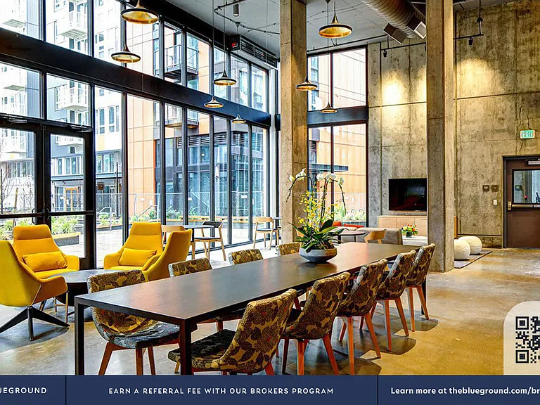 Building's Lounge