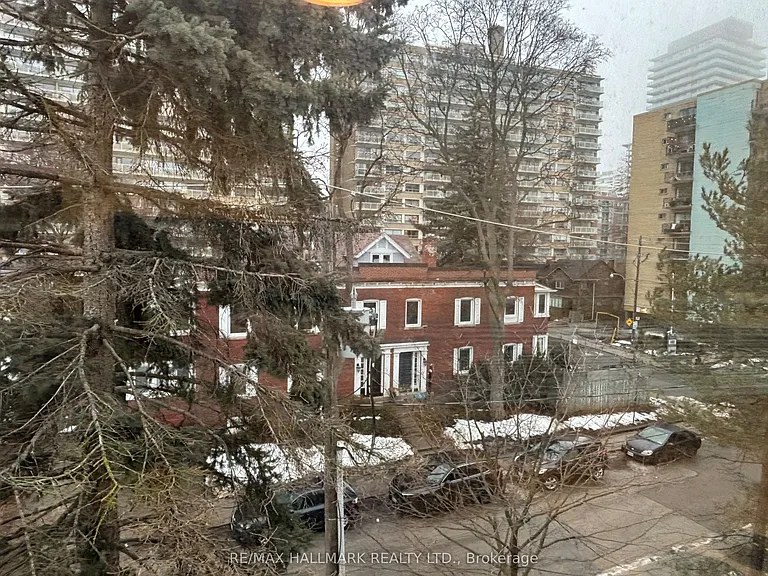 134 Lawton Blvd #407 — Photo 9