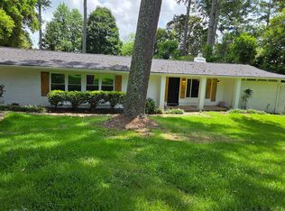 224 Azalea Dr, Gadsden, AL 35901
