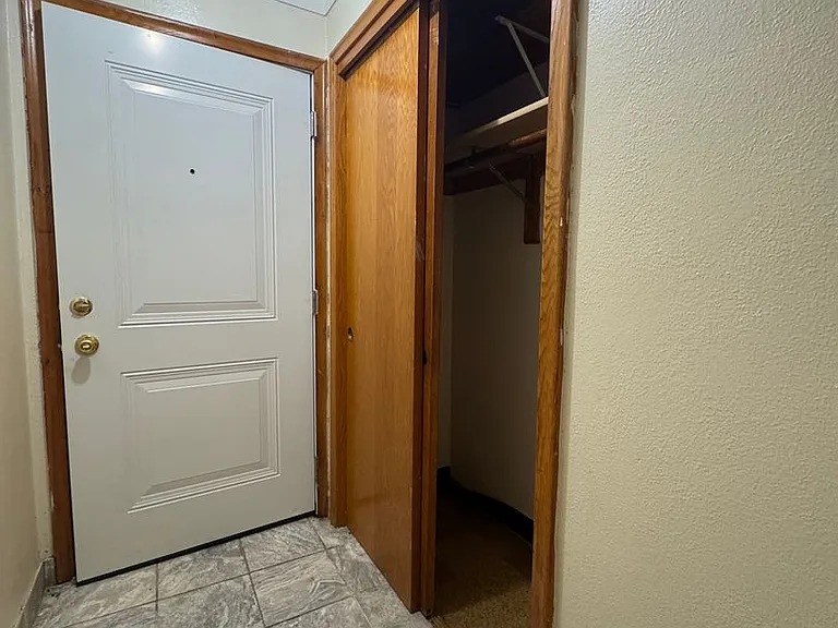 616 Ivy Ave E — Photo 22