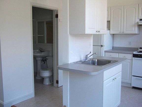 2nd image of 100 Main St APT 3A