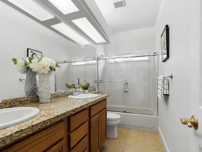 8 Orchard Ln — Photo 27