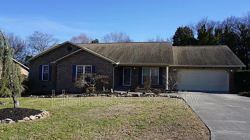 867 Westgate Dr Photo 1