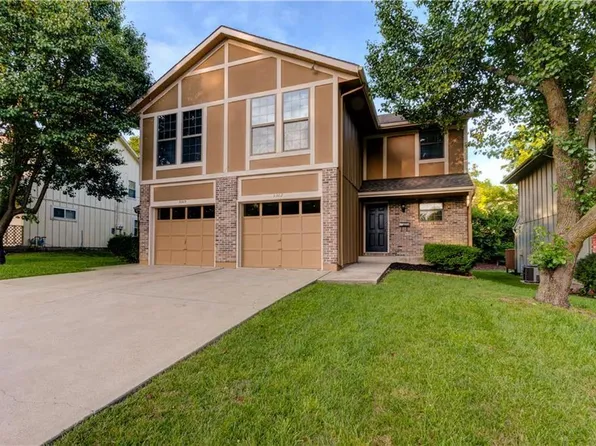 9211 Central St, Kansas City, MO 64114