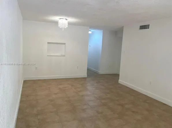 12035 NE 2nd Ave #A203, North Miami, FL 33161