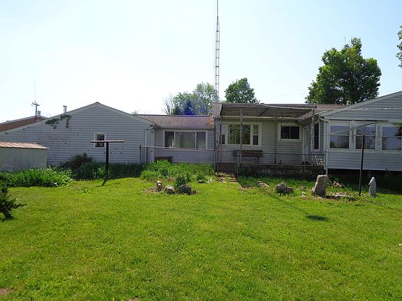 5th image of 9180 Arkansaw Rd