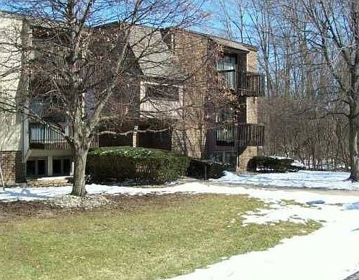 1st image of 500 Woodingham Dr APT 4