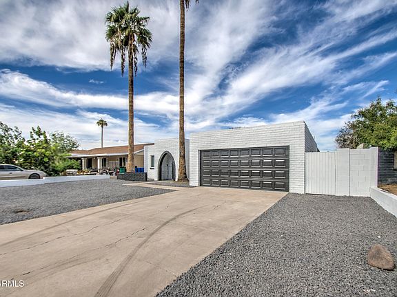 4th image of 10422 W Calle De Edens --