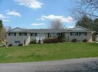 36 Spaniel Rd, Martinsburg, WV 25404
