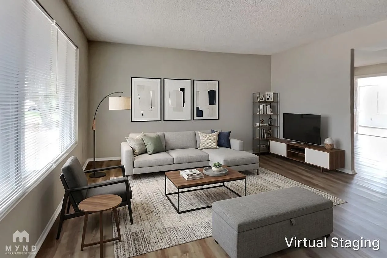 3 bed, 2.0 bath, 1696 sqft, $1,745 — Photo 2