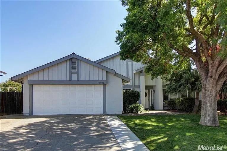 9976 Meadow Oak Cir photo 1