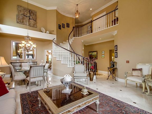 4th image of 11678 Chippenham Way