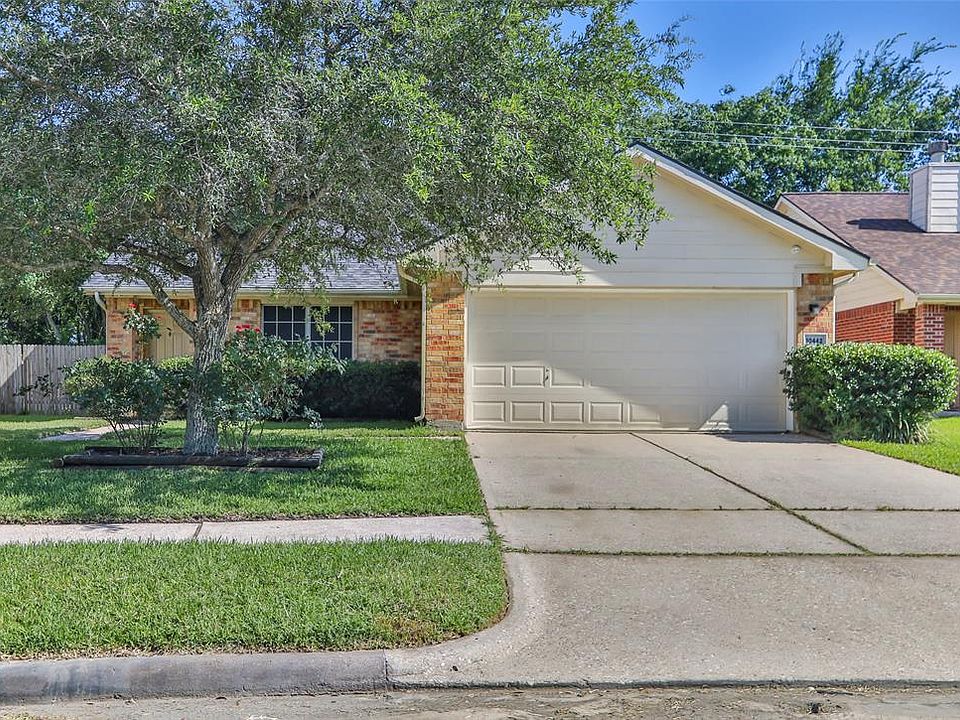 1st image of 10442 Briar Patch St
