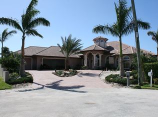 1031 Fairview Ln, Riviera Beach, FL 33404