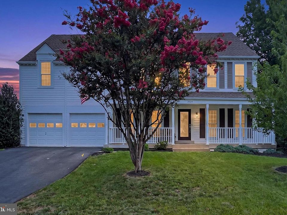 1st image of 9434 Flowerden Ln