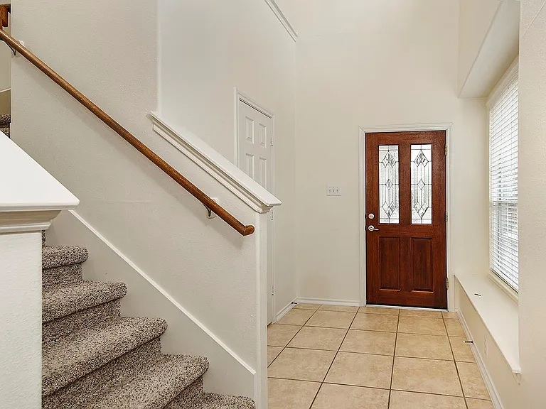 51 Wickerdale Pl — Photo 3