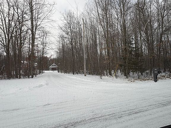 4th image of W Prairie Rd