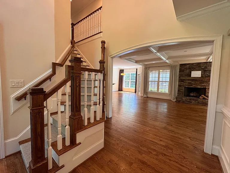 3353 Cheswick Dr — Photo 29